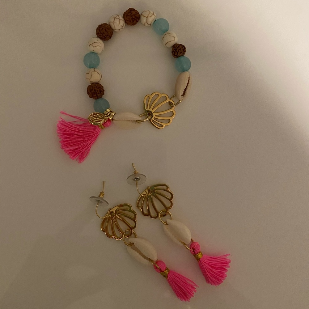 lilly pulitzer marching necklace and bracelet set